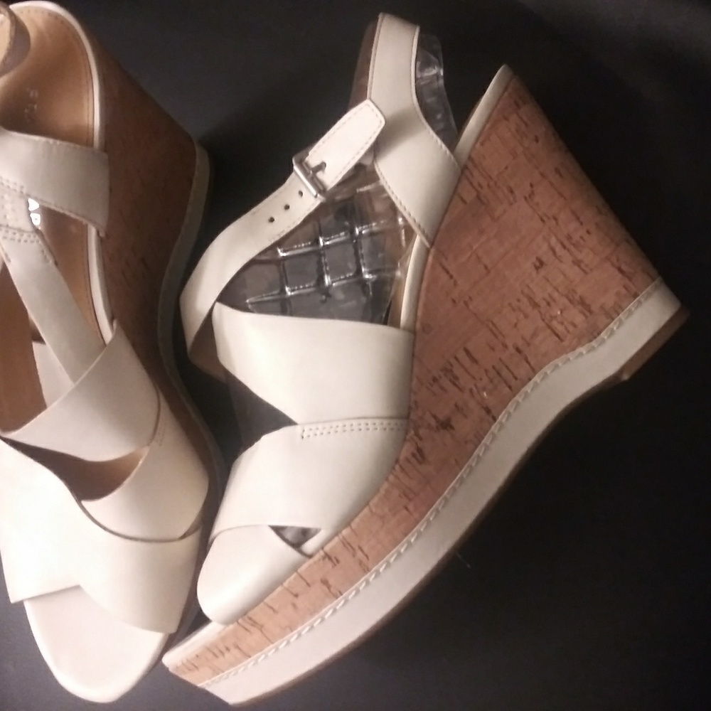 New White leather wedge shoes